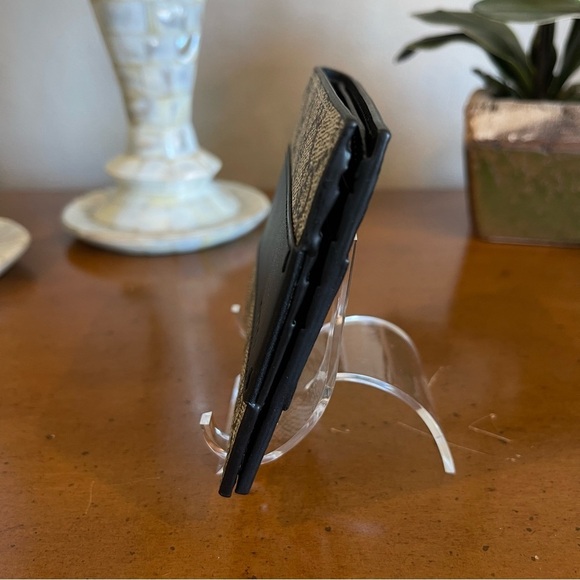 NEW Gucci Bifold Wallet Coated Canvas and Leather - Picture 8 of 10